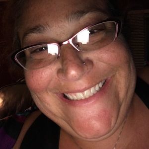 Meet your Posher, Manda