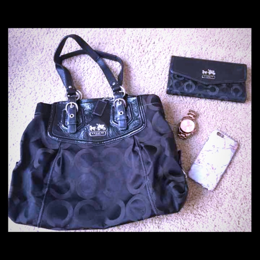 Couch purse with wallet