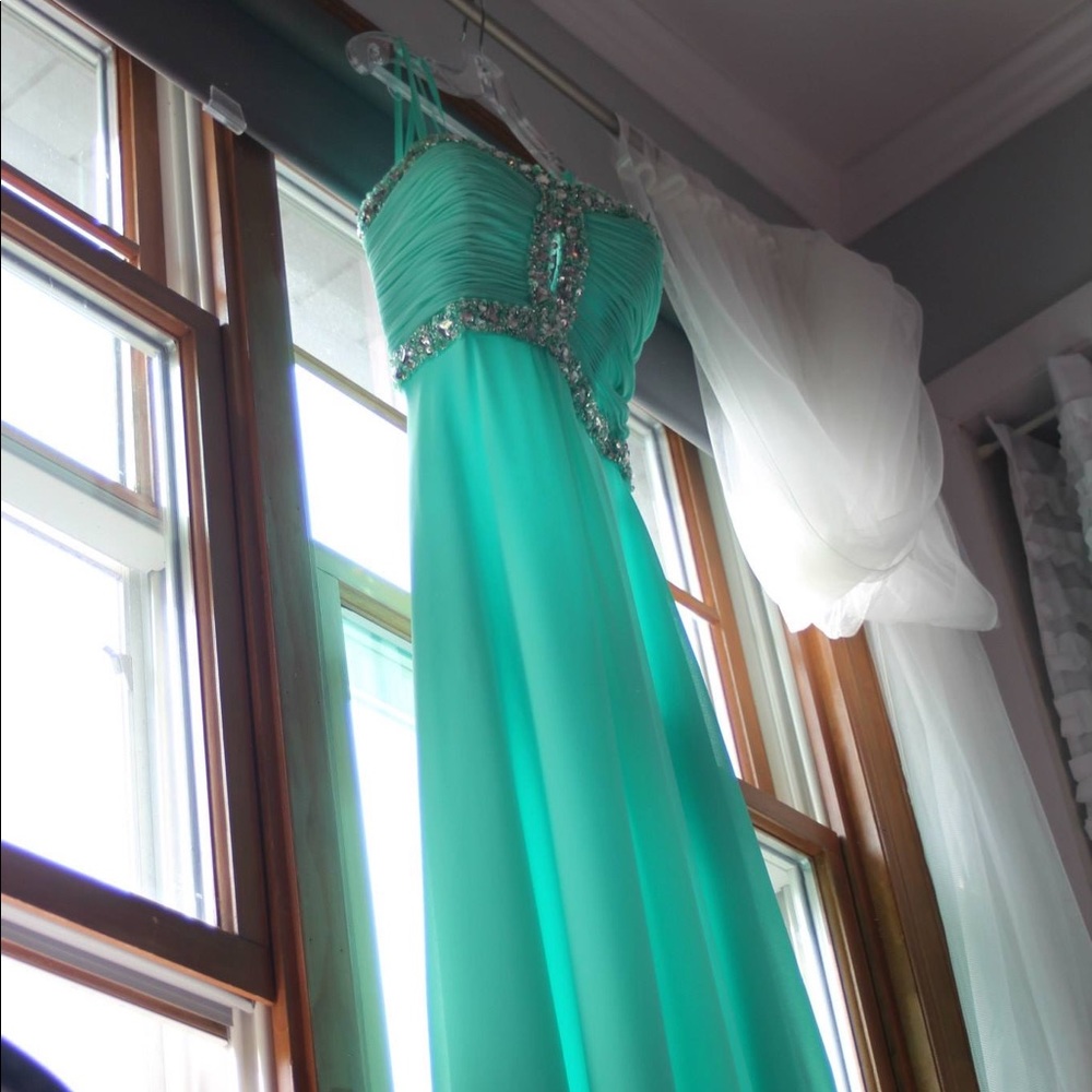 Teal, long prom dress
