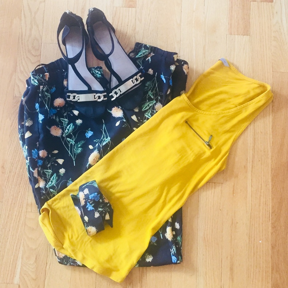 Mustard Tank Top. Cotton with copper zipper.