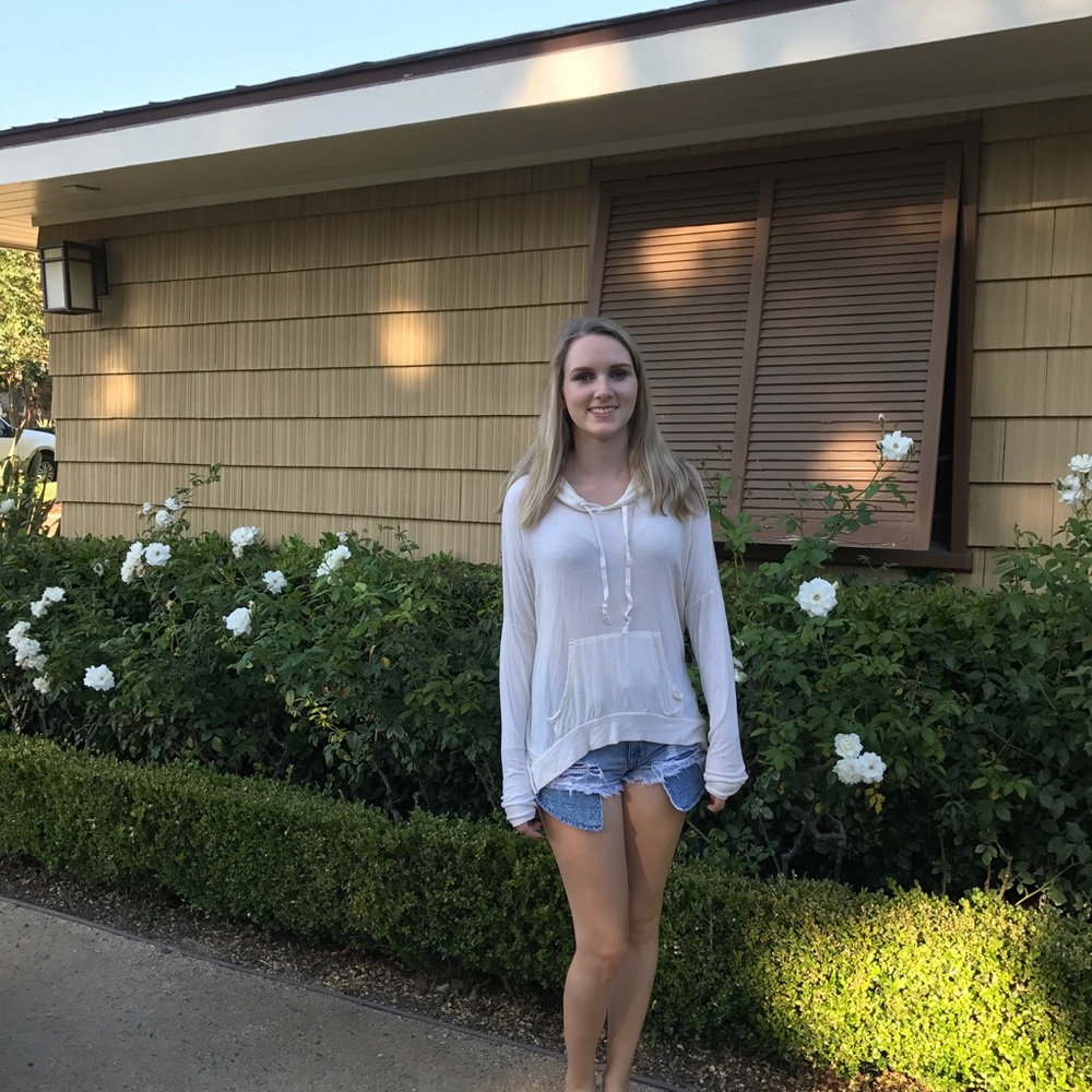 Brandy Melville Lightweight Sweatshirt