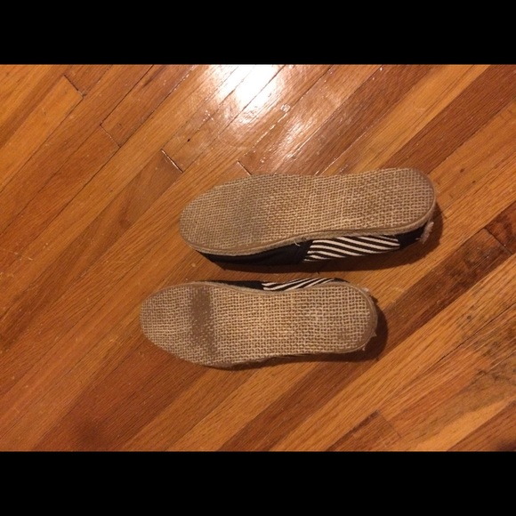 Toms Black Striped University Espadrilles - Picture 4 of 5