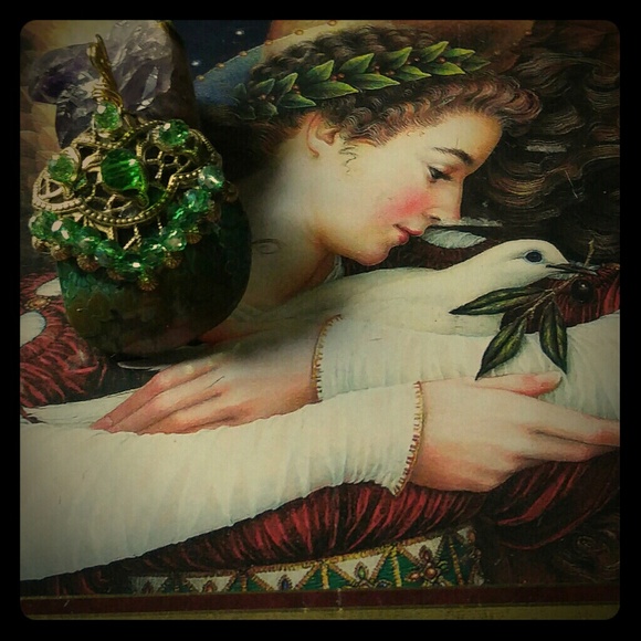 #0031 Artisan Handcrafted Gemstone Pendant - Picture 2 of 2