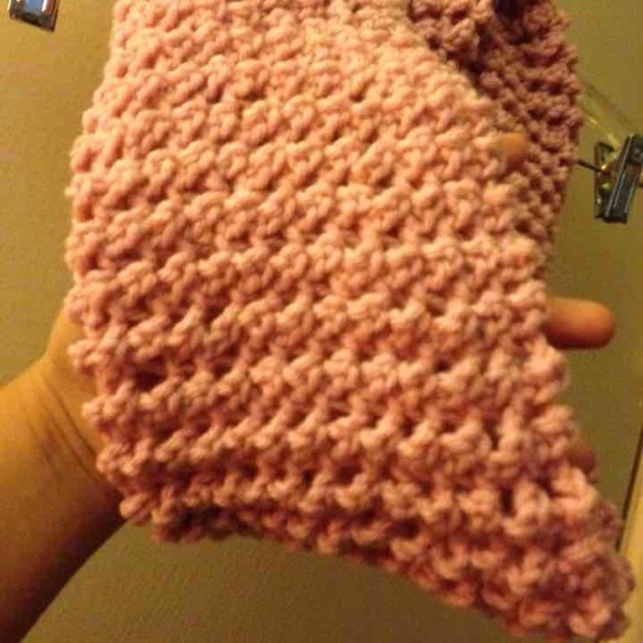 Infinity scarf - Picture 2 of 3