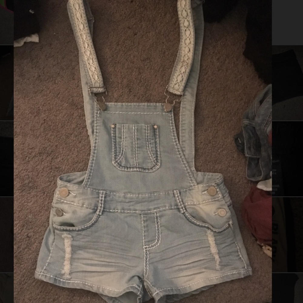 Denim short overalls size 7