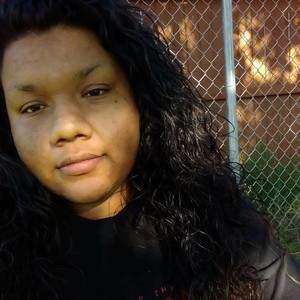 Meet your Posher, Lexx