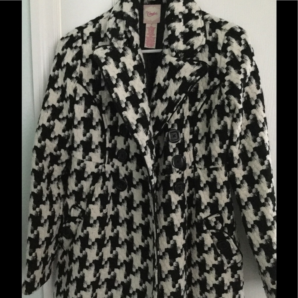 Houndstooth pea coat