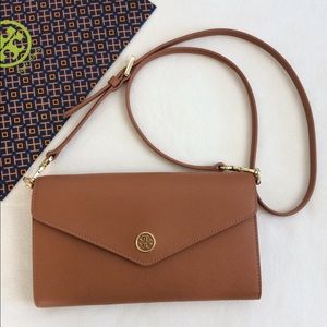 SALE! Tory Burch Expandable Shoulder Bag Wallet
