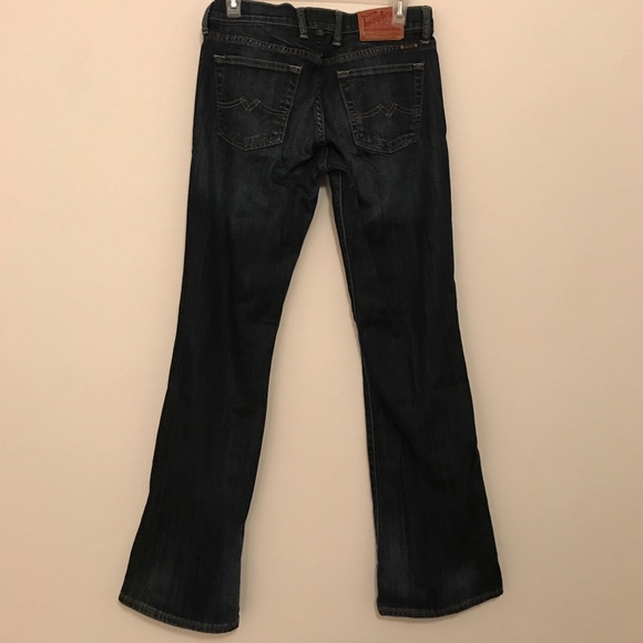 🍂Lucky Brand Sweet n Low Jeans 🍀 - Picture 5 of 6