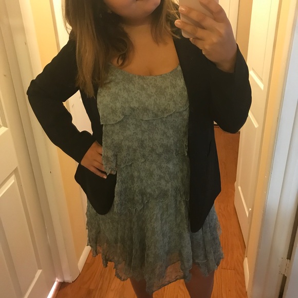 Blazer - Picture 2 of 4