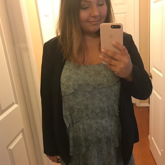 Blazer - Picture 4 of 4