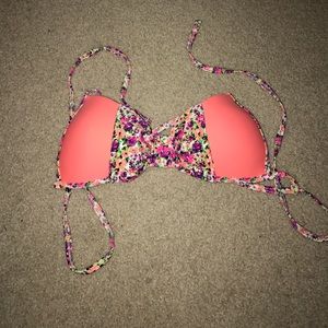 Bow/floral print bikini top