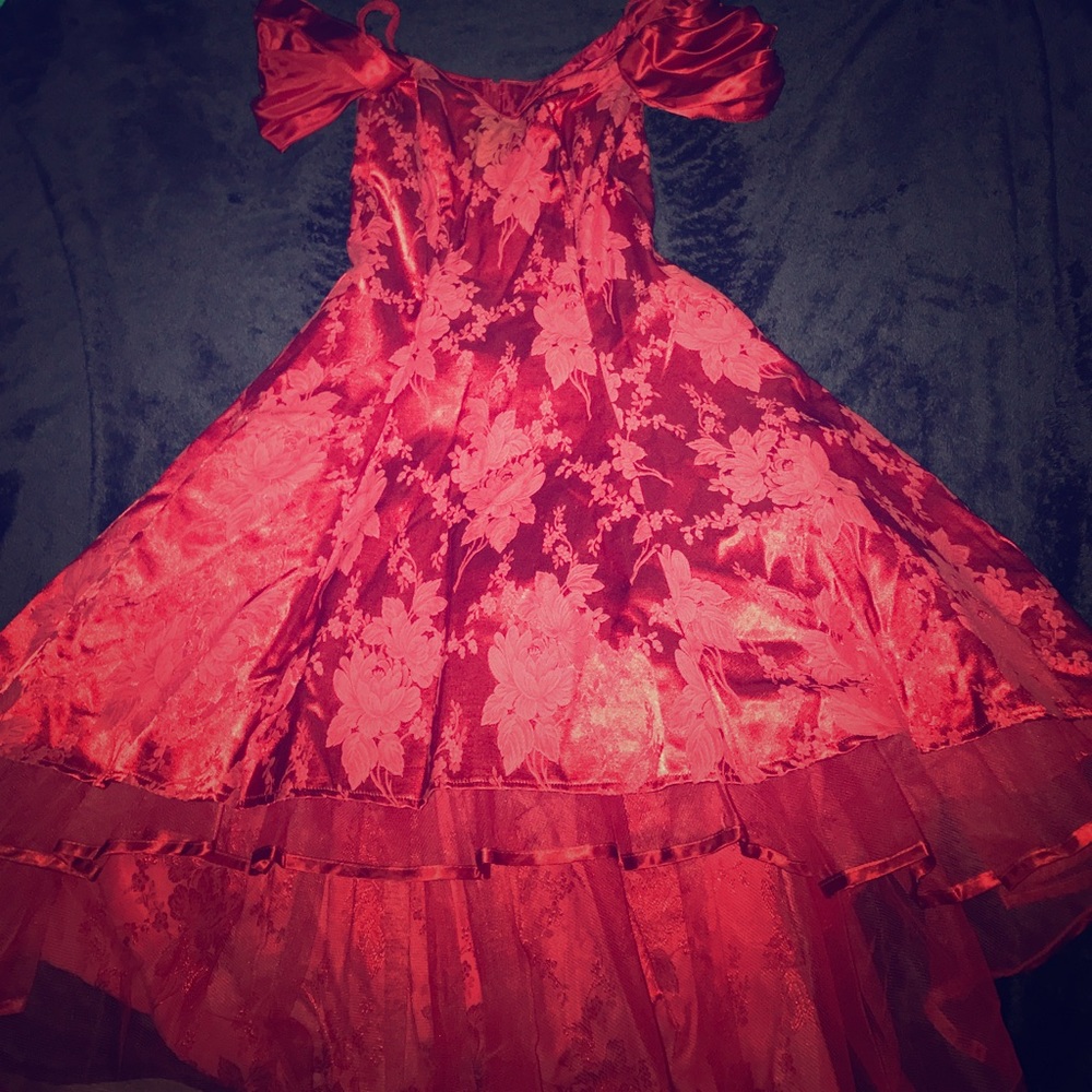 Red wedding dress