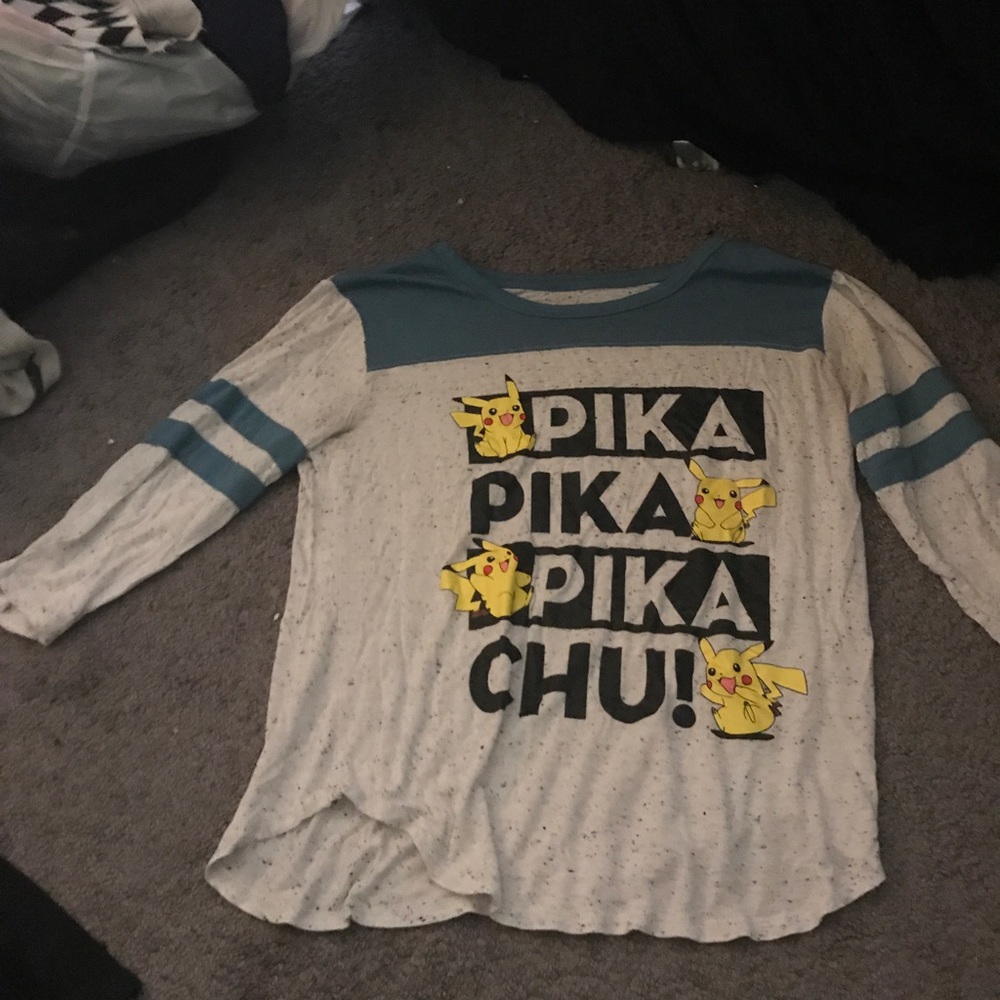 Pikachu quarter sleeve shirt