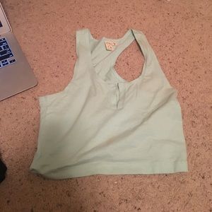 Crop top
