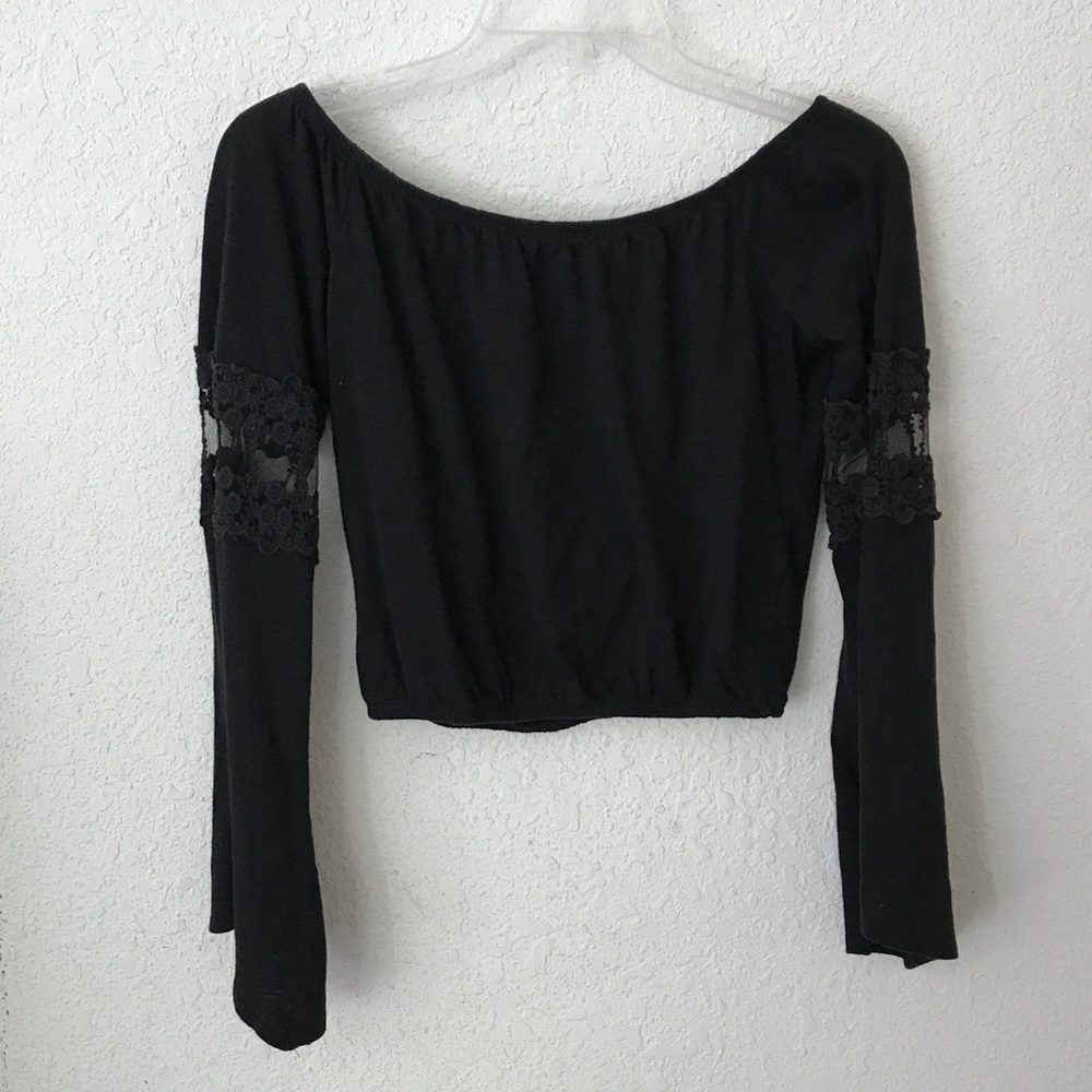 Off the shoulder long sleeve top