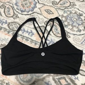 Lululemon sports bra