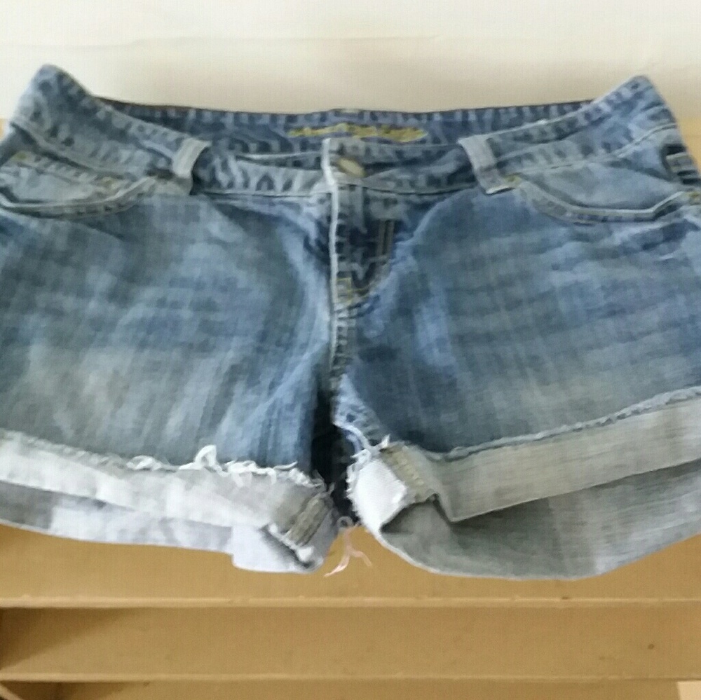 JUNIORS AEO DENIM SHORT SHORTZ SIZE 10
