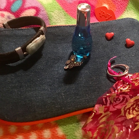 COOL WATER 💦 IPSY BAG 👛 JEWELRY BUNDLE 🕶💍🛍 - Picture 3 of 8
