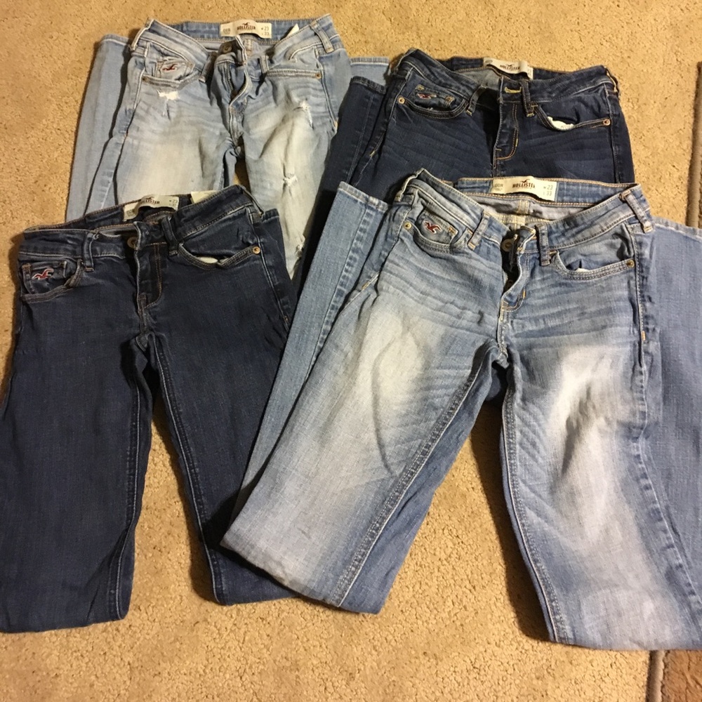 Bundle of Hollister jeans!!