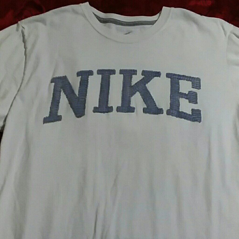 Nike men's shirt