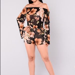 LYNETTE FLORAL ROMPER (purchased from Fashionnova)