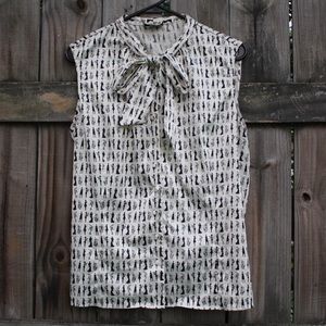 TAHARI Arthur S. Levine Sleeveless Blouse