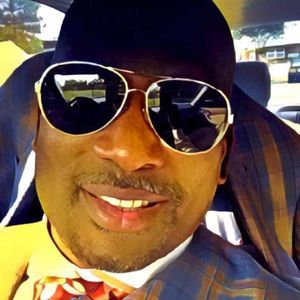 Meet your Posher, Ray