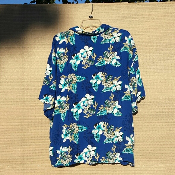 Hawaiian print shirt - Picture 2 of 3