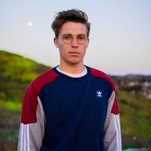 Meet your Posher, Ian