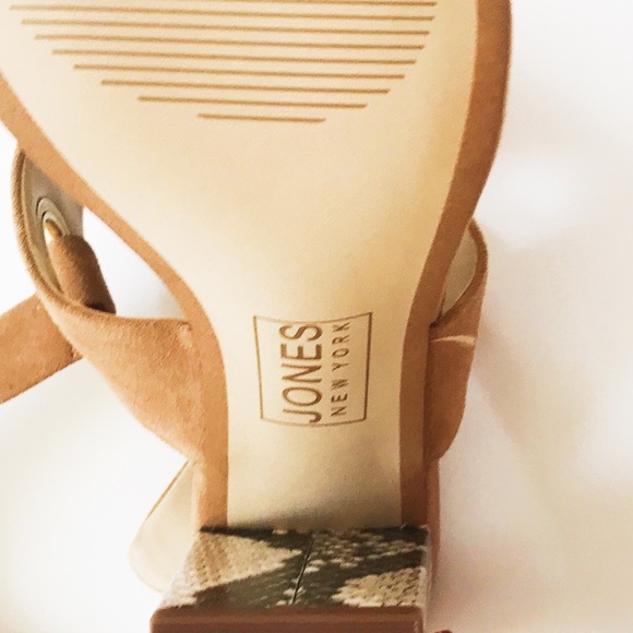 Last one Sz 8.5🌹Jones New York heeled sandals - Picture 4 of 5