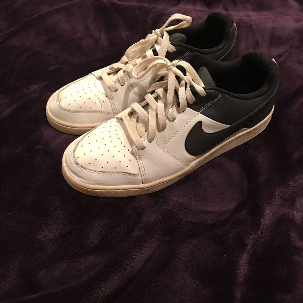 Men's Size 10 Nike Classics