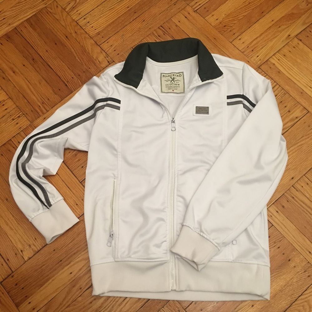 ⭐️HOST PICK⭐️White zip up jacket/sweater Marc Ecko