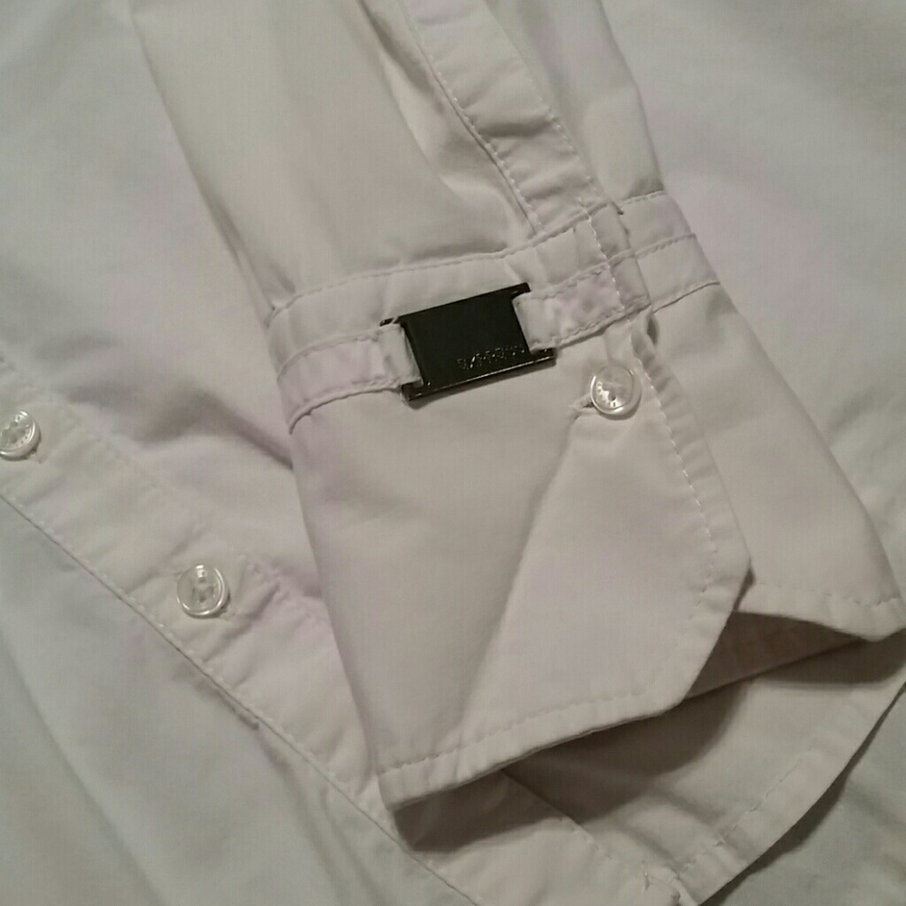 Express Button Up - Picture 4 of 4