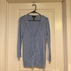 Light blue cardigan with great lining detail