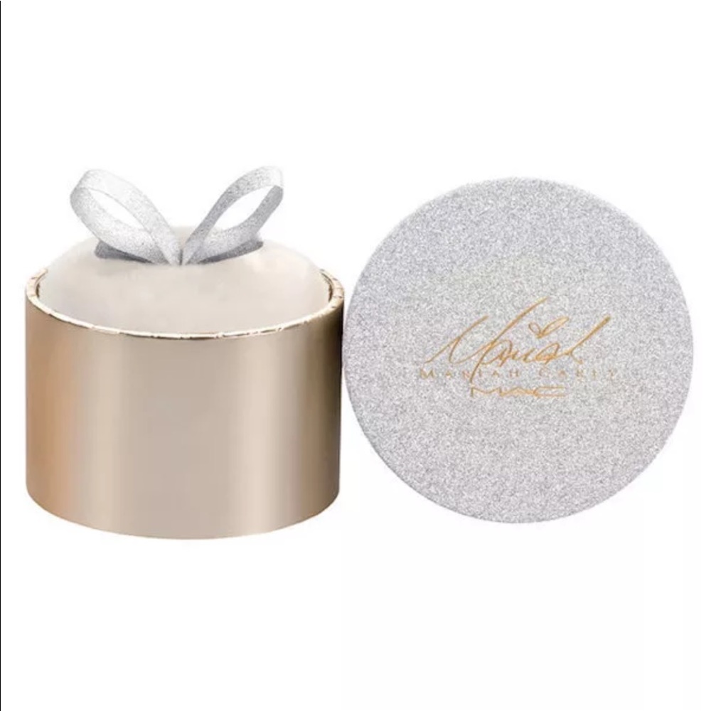 Mac X Mariah Carey Touch My Body Loose Body Powder