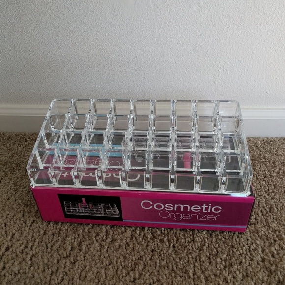 36 Acrylic Makeup Organizer / Lipsticks - Picture 2 of 2
