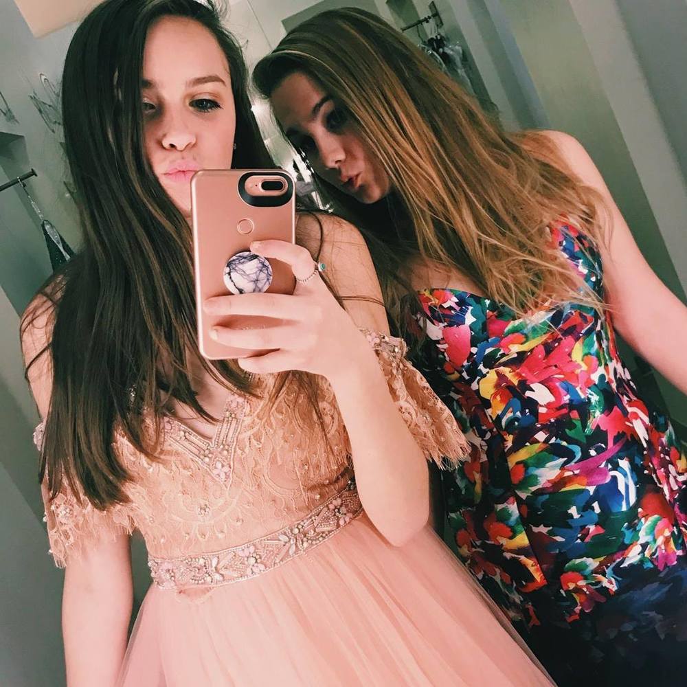 Meet your Posher, Lauren