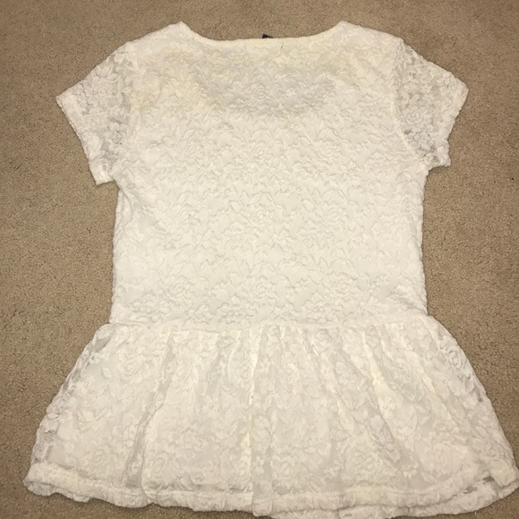 White top - Picture 3 of 3