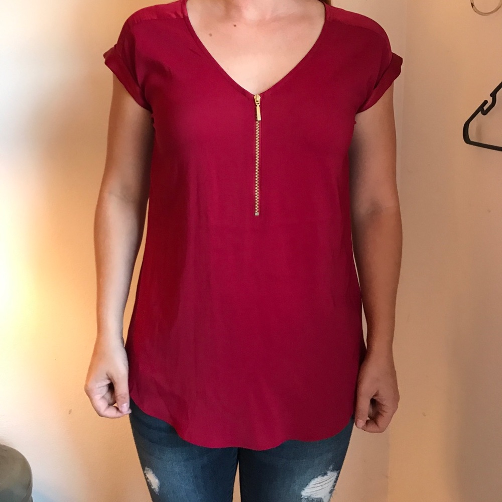 Express Red Top w Gold Zipper