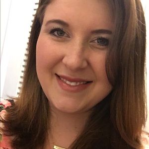 Meet your Posher, Cierra