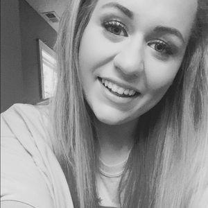 Meet your Posher, Faith