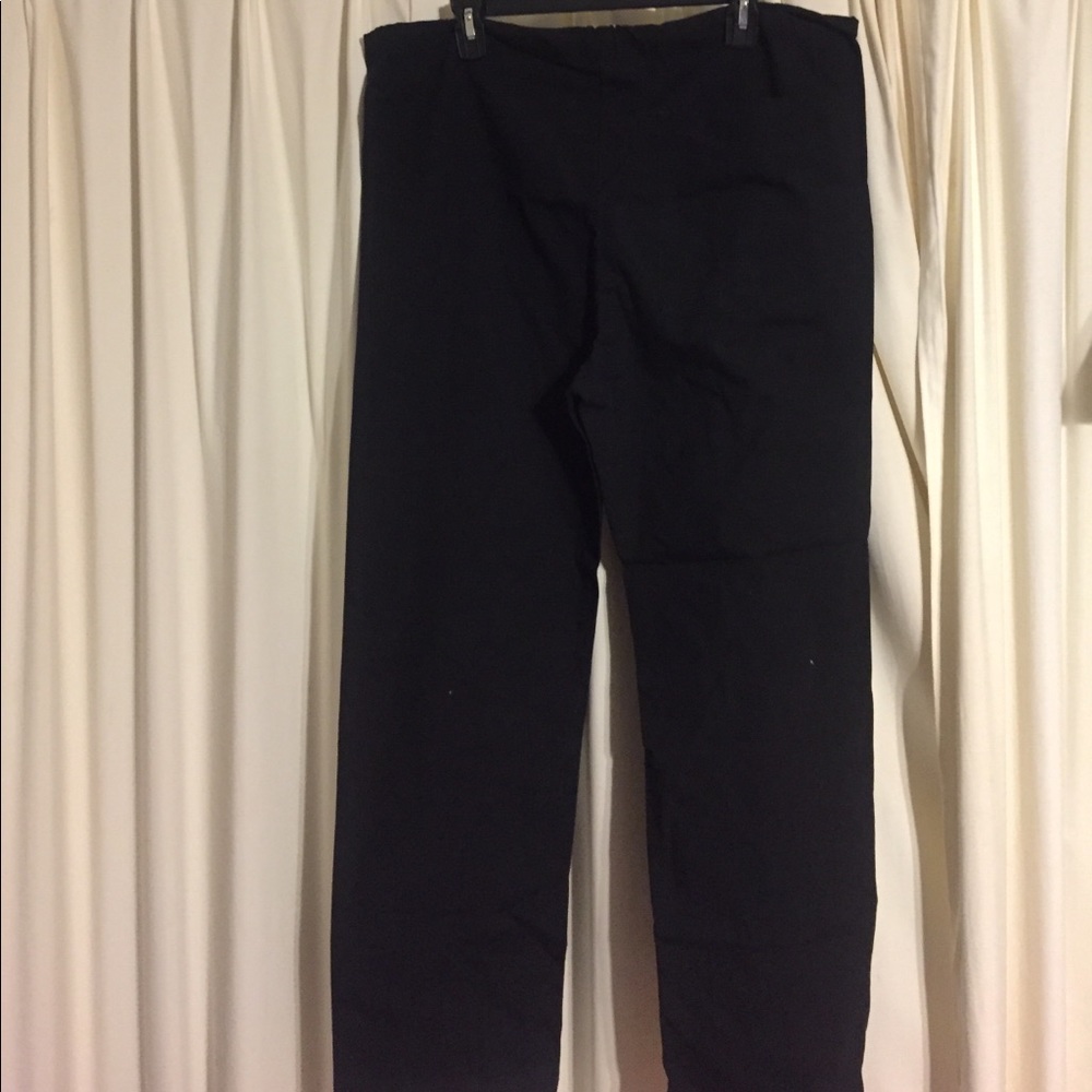 Crest scrub bottoms