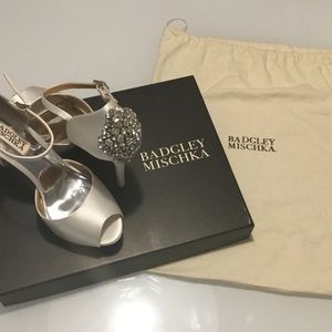 Badgley Mischka - White Dawn Heel