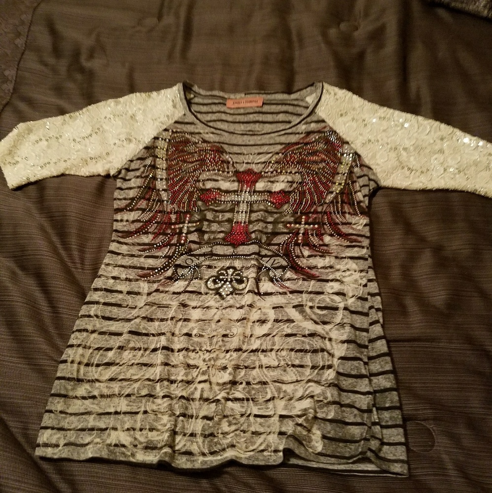 Buckle shirt