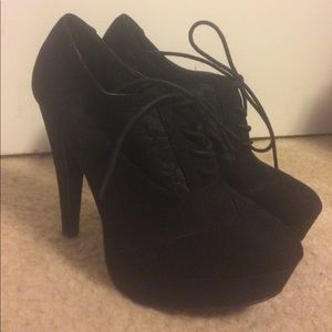 Black Heel boots