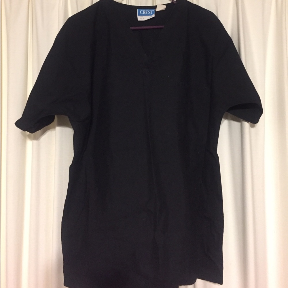 Scrub top 1 pocket