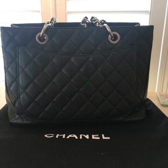CHANEL GRAND SHOPPING TOTE BAG - Picture 4 of 8