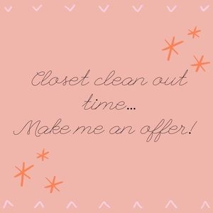 ⭐️⭐️Make me an offer! Closet Clean Out! ⭐️⭐️