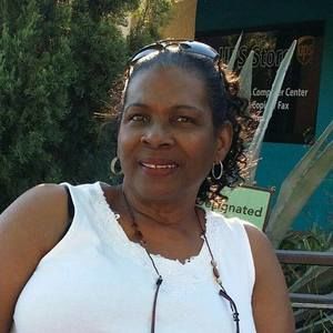 Meet your Posher, Tomi